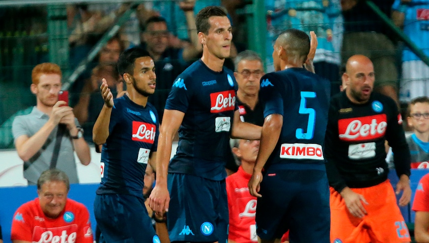 Napoli-Chievo 1-1, Ounas salva Sarri dalla prima figuraccia