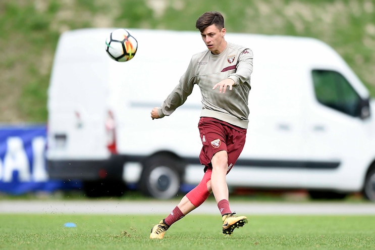 Torino, infortunio al ginocchio destro per Baselli