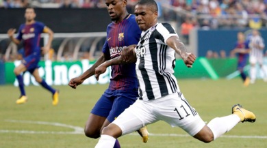 Douglas Costa, super prove da Juventus