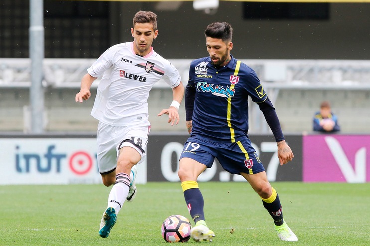 Calciomercato Chievo, solo conferme: rinnova Castro