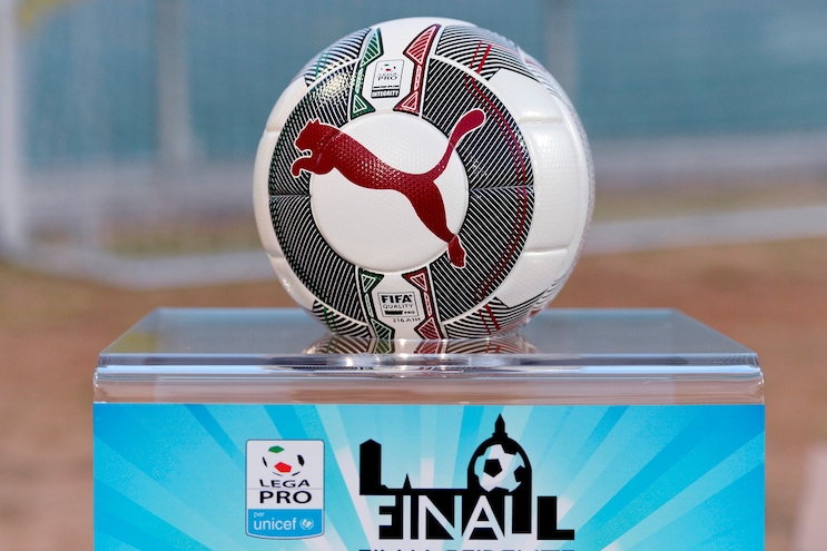 Serie C, Rende ripescato: girone con 19 squadre