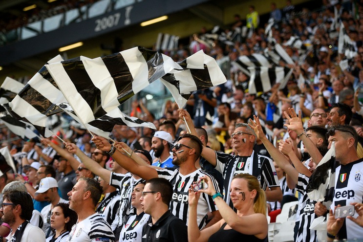 Juventus-Cagliari, la diretta Twitter dell'anticipo di serie A