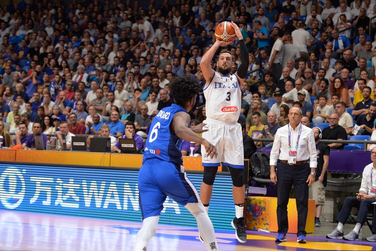 EuroBasket 2017: Belinelli lancia l'Italia, Israele ko
