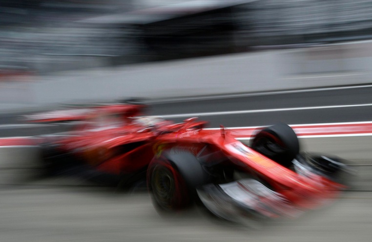 F1, Giappone: Hamilton risponde a Vettel nelle libere