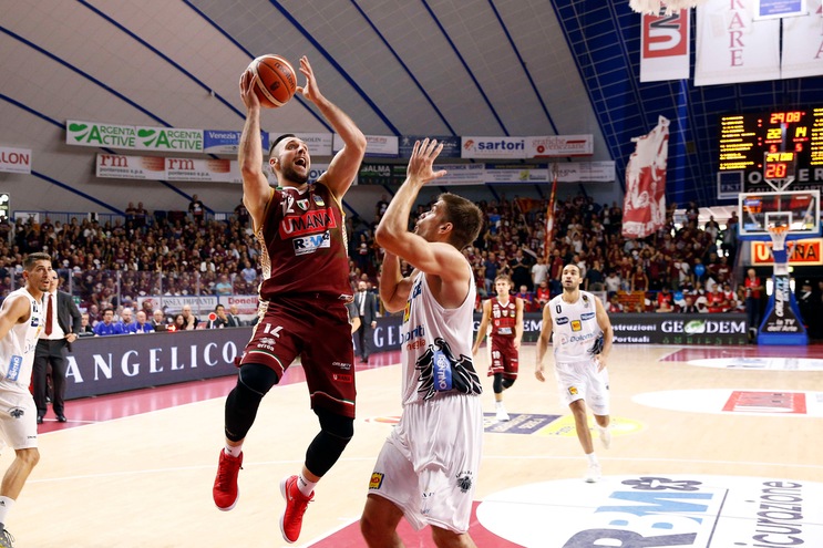 Orelik stende Trento, Venezia vince in rimonta