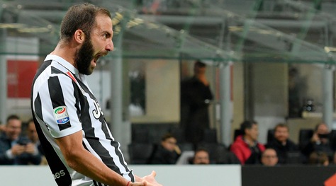 Juventus, Higuain: la dura legge del leader