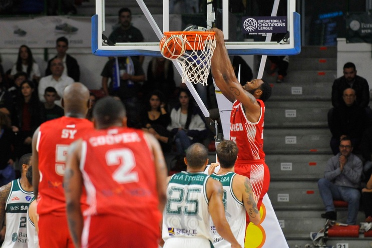 Basket Champions League, Evans sbanca Sassari Basket Champions League, Evans sbanca Sassari