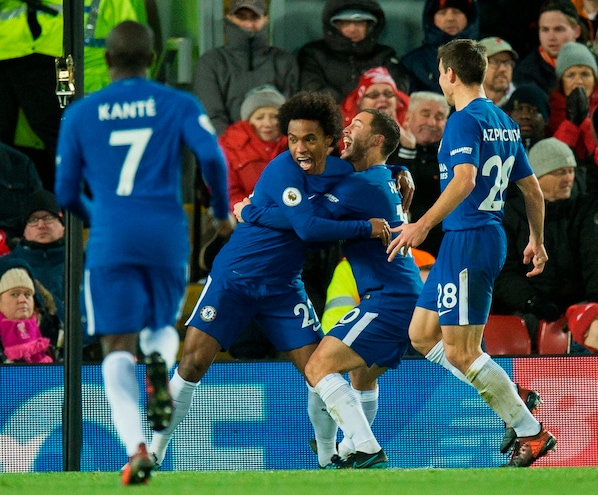 Liverpool-Chelsea 1-1: Willian salva Conte