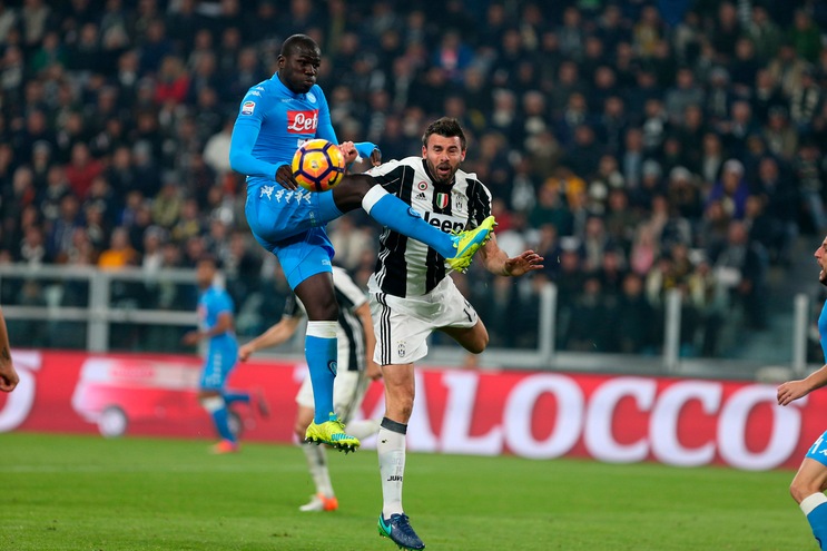 Napoli – Juventus, lotta tra leoni