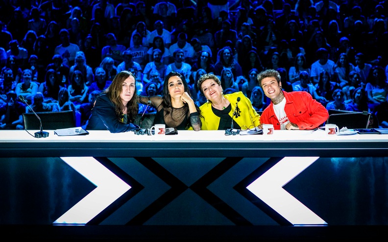 X Factor: Enrico Nigiotti sfida i Maneskin
