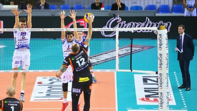 Volley: A2 Maschile, Girone Bianco: Roma torna in vetta vincendo ad Aversa