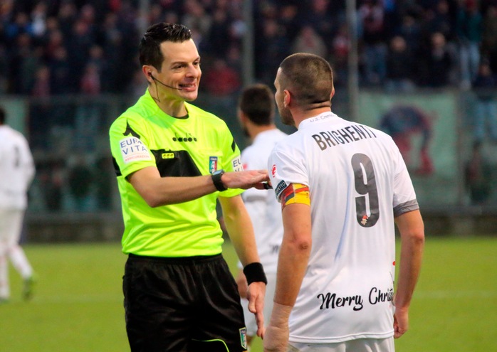 Serie B Spezia-Avellino, arbitra Pezzuto invece di Balice