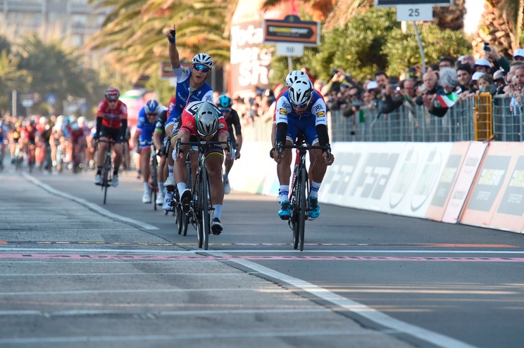 Tirreno-Adriatico, la presentazione a Loreto