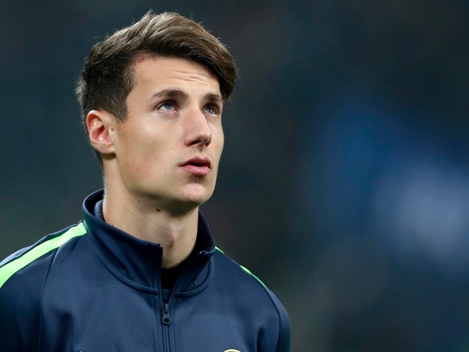 Calciomercato Crotone, piace Pinamonti dell'Inter