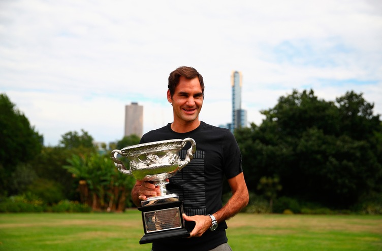 Tennis, Federer: i bookmaker “prenotano” Wimbledon