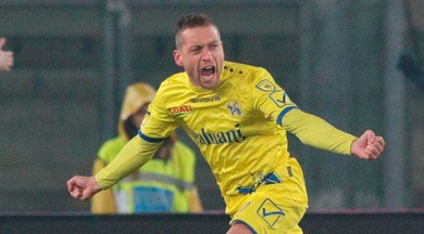 Chievo-Cagliari 2-1, Giaccherini e Inglese piegano i rossoblù