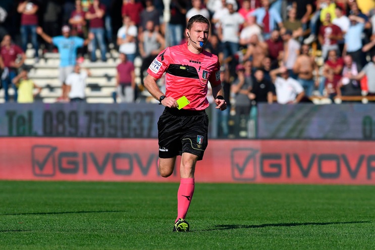 Serie B Novara-Palermo, dirige Serra. Carpi-Pro Vercelli: Fourneau