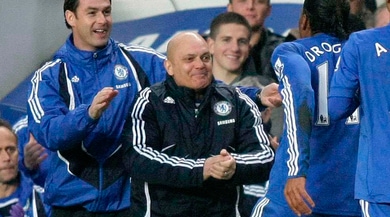 Inghilterra, Ray Wilkins in gravi condizioni