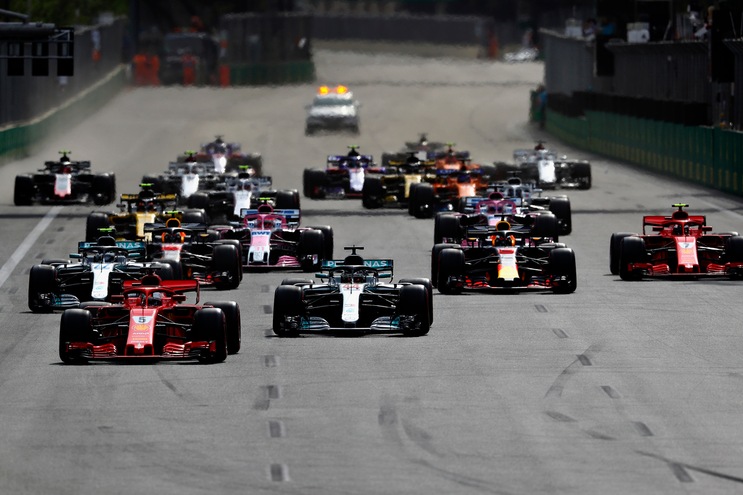 F1 Azerbaijan, incidente tra Raikkonen e Ocon al primo giro