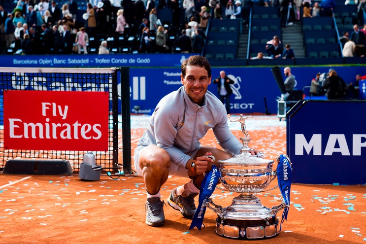 A Barcellona undicesimo titolo per Nadal, Tsitsipas ko