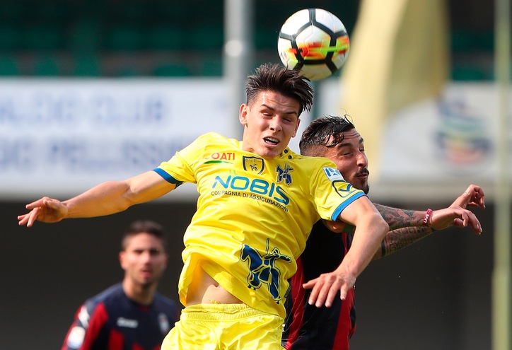 Calciomercato Fiorentina, ufficiale: dal Crotone Ceccherini