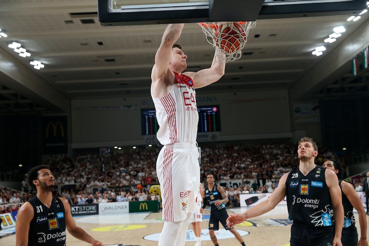 Mercato Serie A, Milano conferma Tarczewski