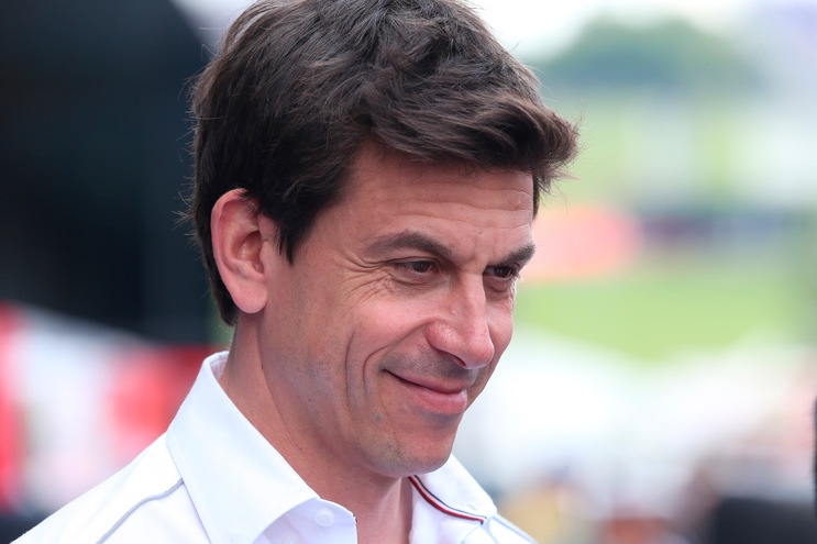 F1 Mercedes: Wolff ringrazia Costa, ma volta pagina