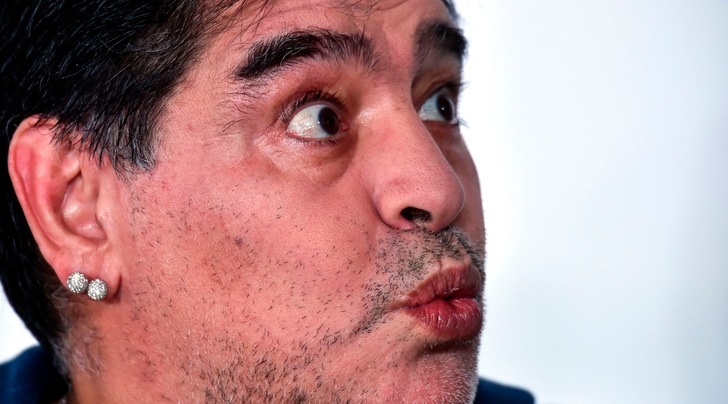 Maradona attacca Zanetti: «Vuole fare tutto lui»