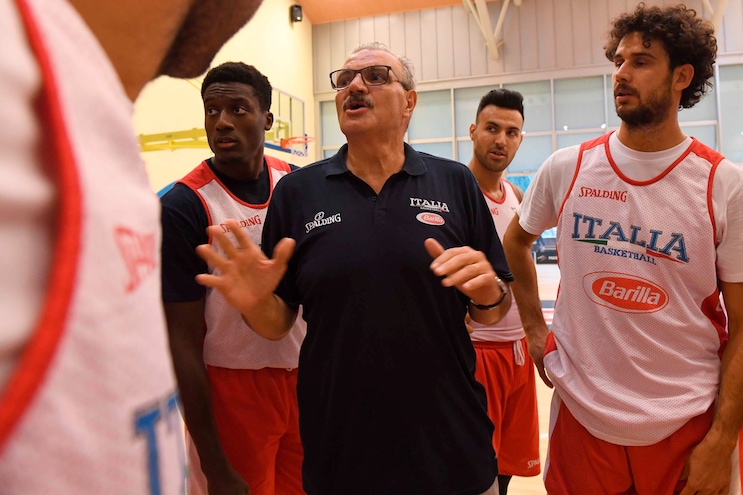 Sacchetti striglia l'Italbasket: "Troppa sufficienza"