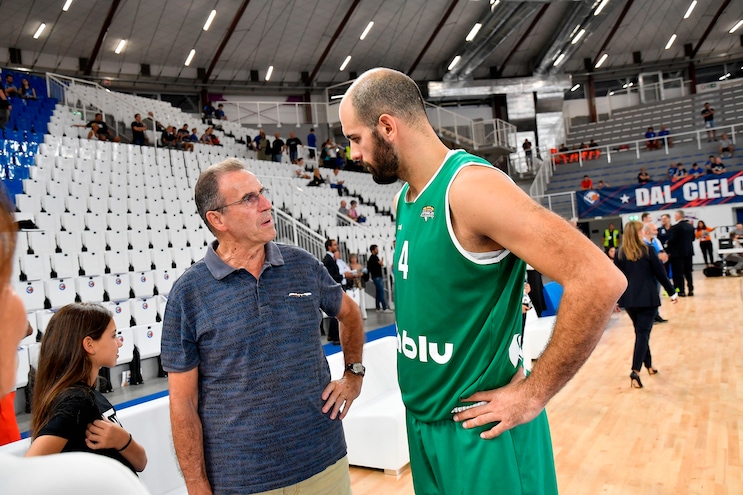 Basket, Recalcati smette di allenare