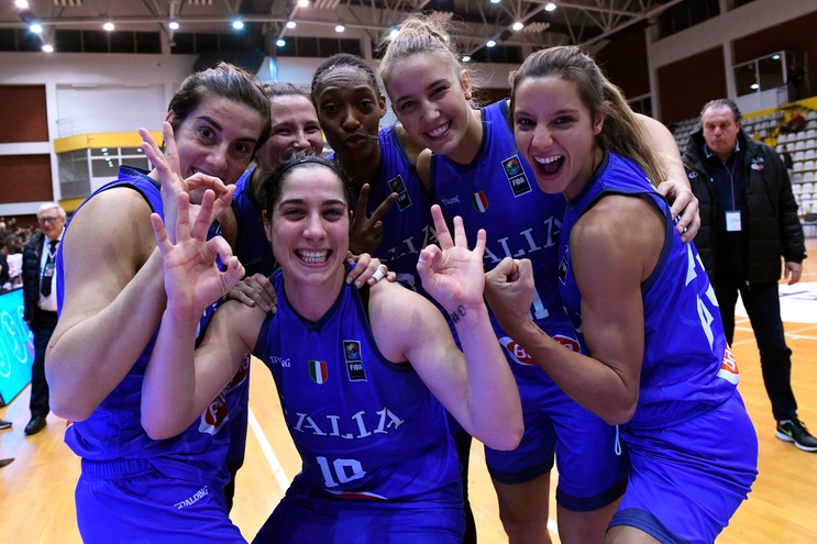 L’Italbasket femminile vola agli Europei: battuta la Svezia