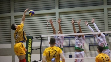 Volley: A2 Maschile, Girone Bianco, Mondovì si avvicina, Roma prima vittoria