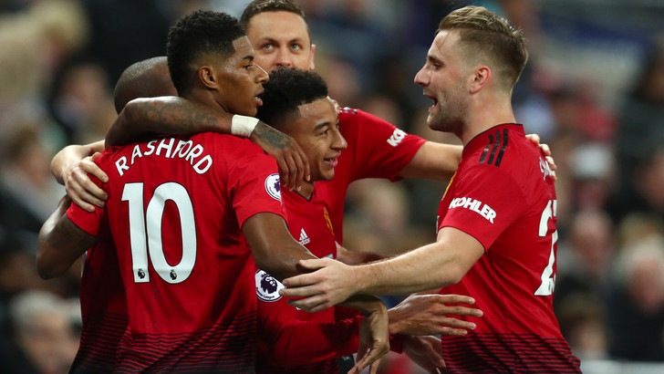 Premier League: Solskjaer come Busby, vola il Manchester United