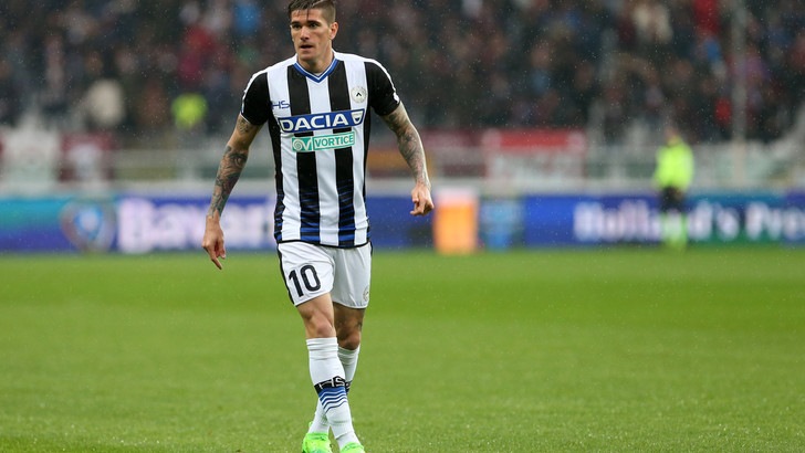 Inter, sfida al Napoli per De Paul