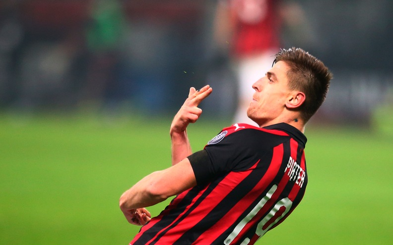 Milan-Cagliari 3-0: Paquetà e Piatek show