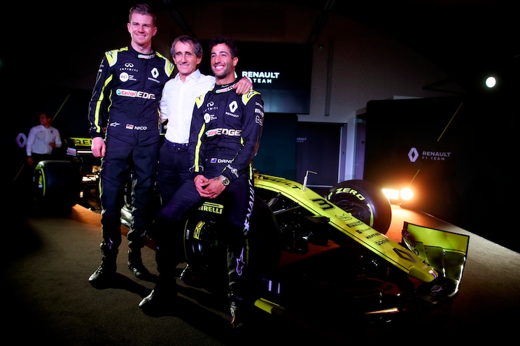 F1, Ricciardo svela la nuova Renault