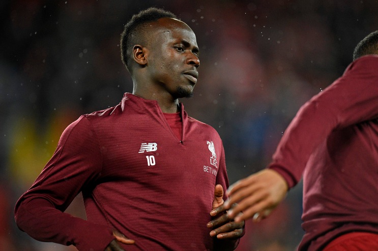 Mané derubato durante Liverpool-Bayern, Lovren "fortunato"