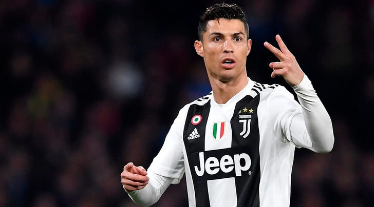 Napoli-Juve, Ronaldo leader nella bolgia