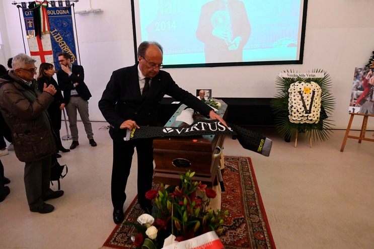 Basket, Bologna omaggia Alberto Bucci