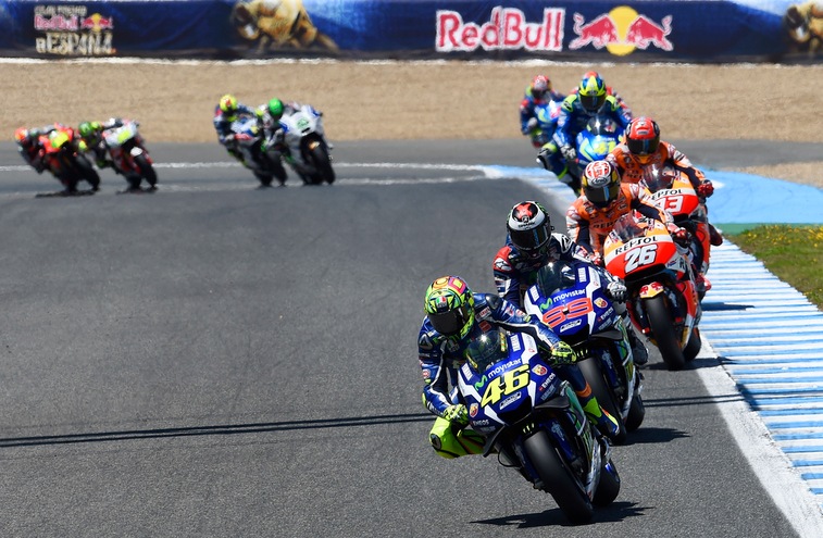 MotoE, test a Jerez: un incendio distrugge il paddock