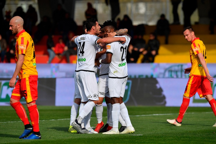 Serie B, 12 squalificati. Benevento-Spezia: risultato non omologato