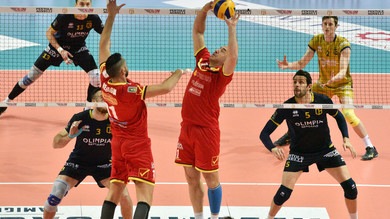 Marco Fabroni firma per Castellana Grotte