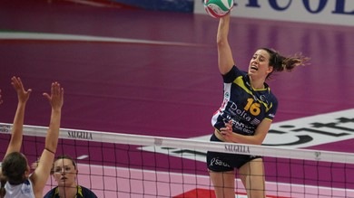 Maria Segura firma per Brescia