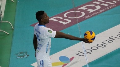 Latina: Onwuelo chiude il reparto degli opposti