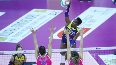 Esordio vincente dell' Imoco contro Monza