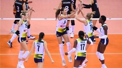 Mondiale per Club, Conegliano supera l'Eczacibasi