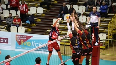 Piacenza sbanca il campo della Tonno Callipo