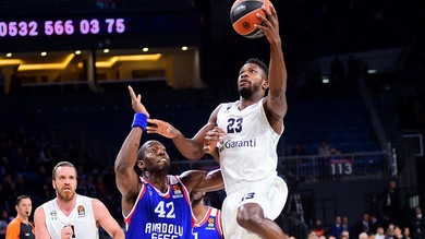 Toney Douglas a Varese: è ufficiale