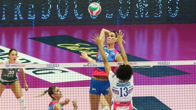 Monza batte Novara in quattro set