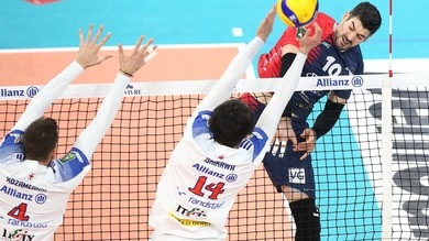 Monza batte Milano in cinque set